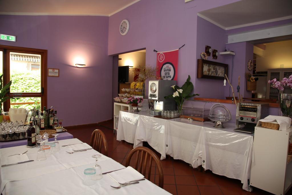 Albergo Rossella Castiglione della Pescaia Kültér fotó