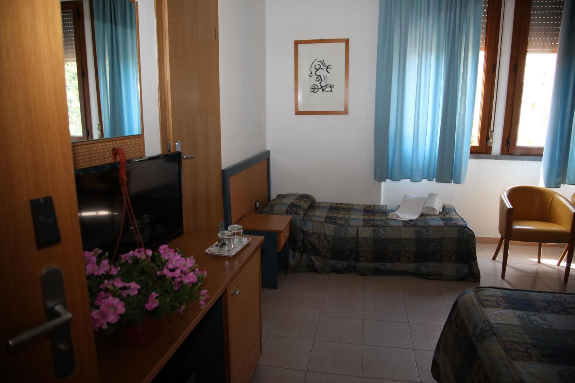 Albergo Rossella Castiglione della Pescaia Szoba fotó